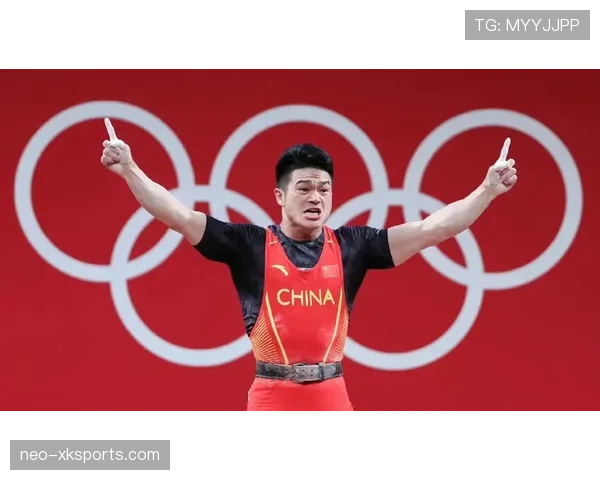 石智勇训练完顺手拎走两袋米,教练:这算工伤吗 石智勇训练完顺手拎走两袋米,教练:这算工伤吗